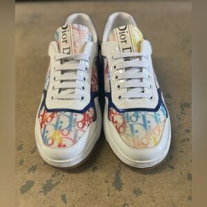 Men’s Size 10 White Dior Sneakers (low top)